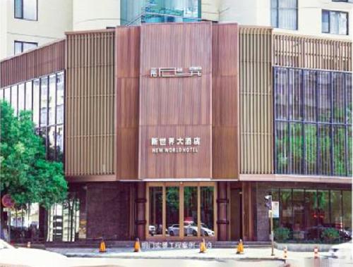 銅門實(shí)景工程案例04